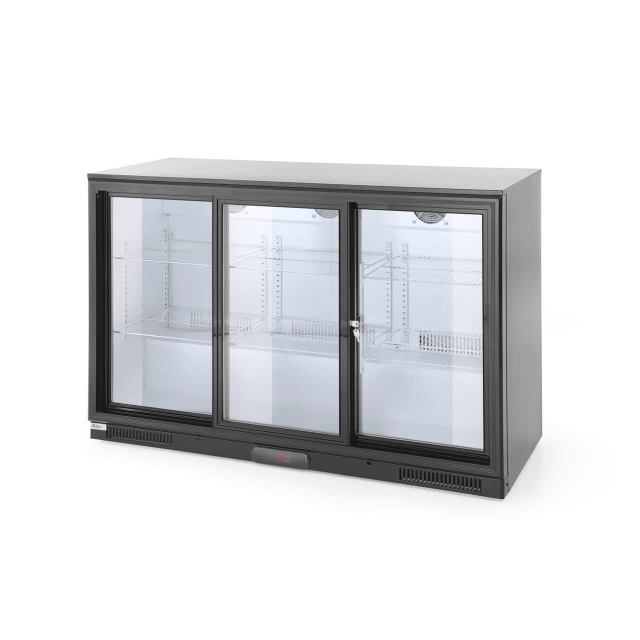 Vitrina frigorifica de prezentare 3 usi glisante interval temperatura 2/10?C, 300 W, corp inox, ARKTIC by Hendi, 1335x500x(h)900 mm 338 Litri, Clasa e