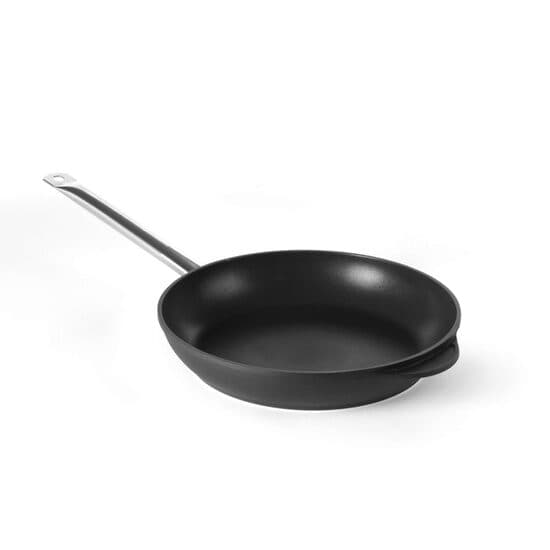 Tigaie Titanium Profesional, 24 cm diametru x 5 cm inaltime , din aluminiu dur turnat,baza 18 cm, 2 straturi anti-aderente titan, potrivita pt inducti